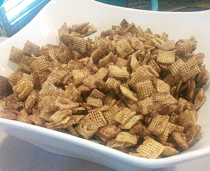 Easy Churro Chex Mix QuickRecipes