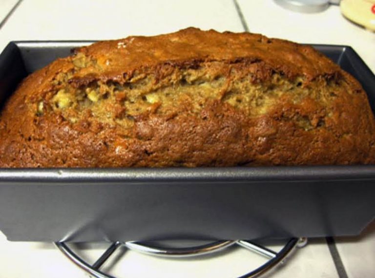 EXTREME BANANA NUT BREAD BestQuickRecipes
