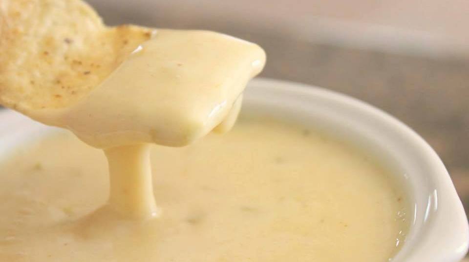 Mexican Restaurant Style White Cheese (Queso) Dip BestQuickRecipes