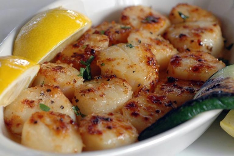 BROILED SCALLOPS BestQuickRecipes