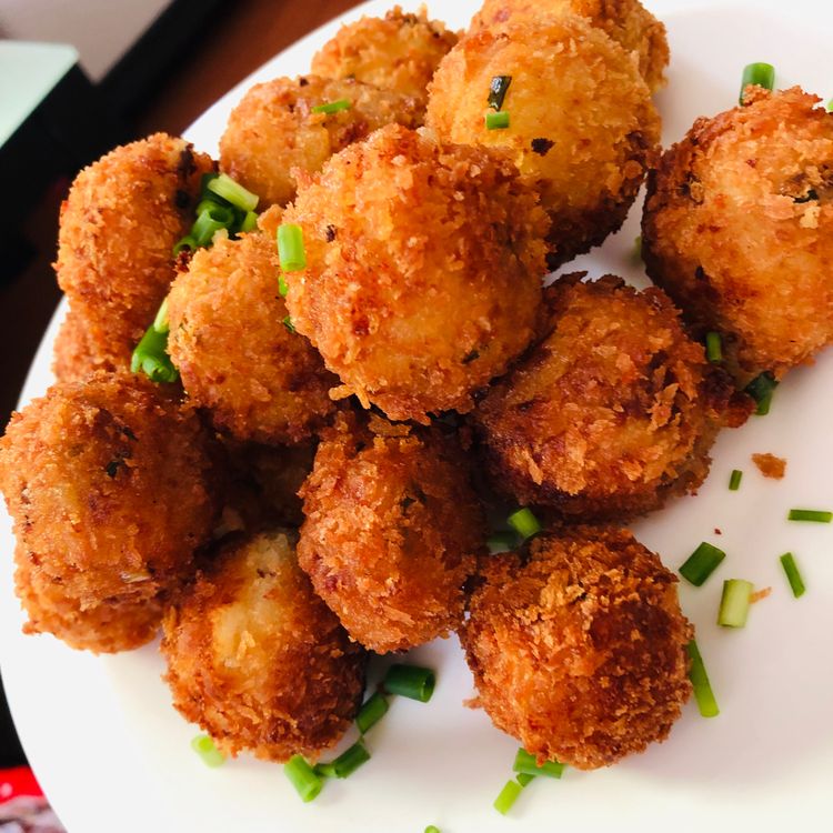 Fried Mashed Potato Balls – Page 2 – QuickRecipes