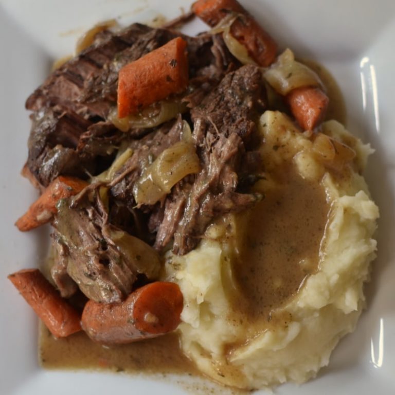 Crock Pot Chuck Roast and Vegetables QuickRecipes