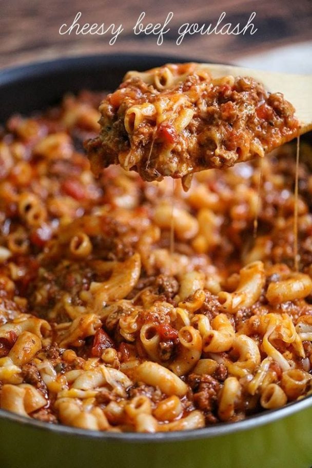 CHEESY BEEF GOULASH – BestQuickRecipes