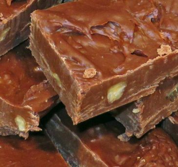 BEST FAMOUS FUDGE EVER – BestQuickRecipes