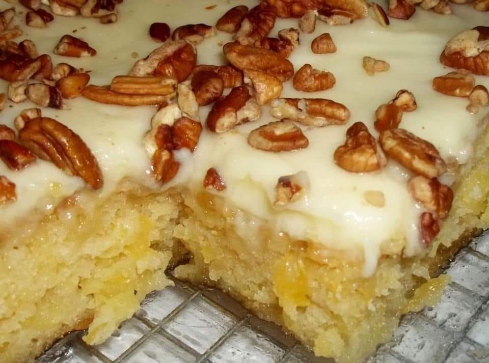 Hawaiian Pineapple Cake – QuickRecipes