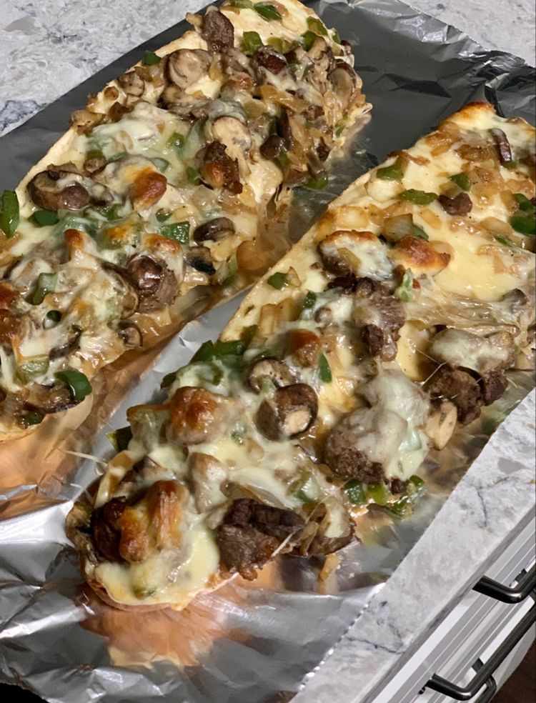 PHILLY CHEESESTEAK CHEESY BREAD QuickRecipes