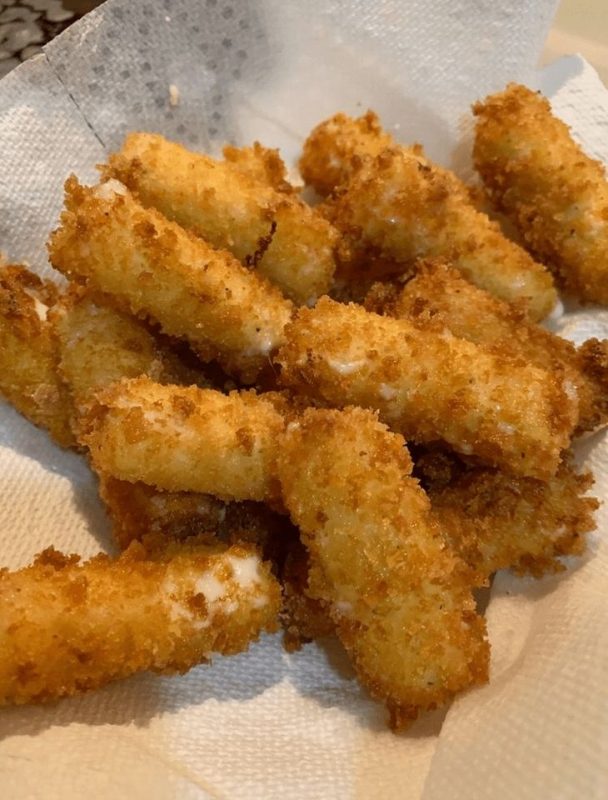 Homemade Fried Mozzarella Sticks BestQuickRecipes